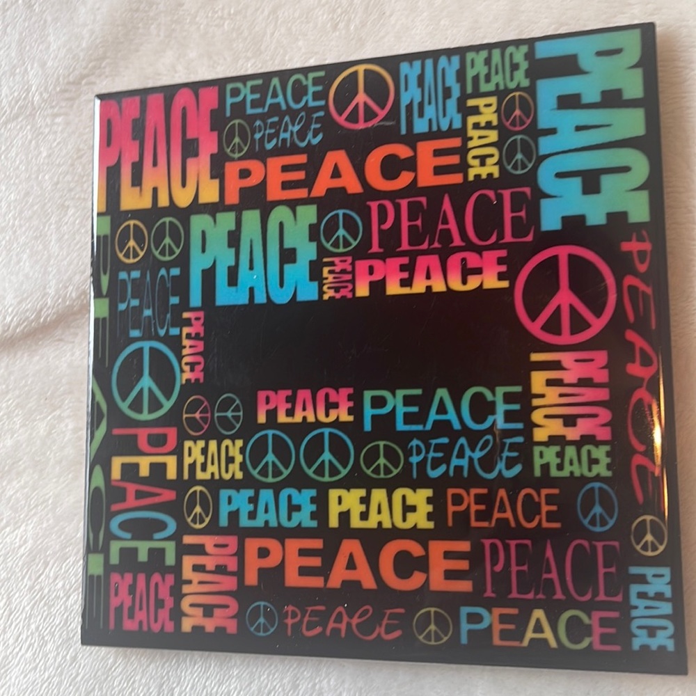 💖 Decorative Tile Peace Design - Picture 2 of 3